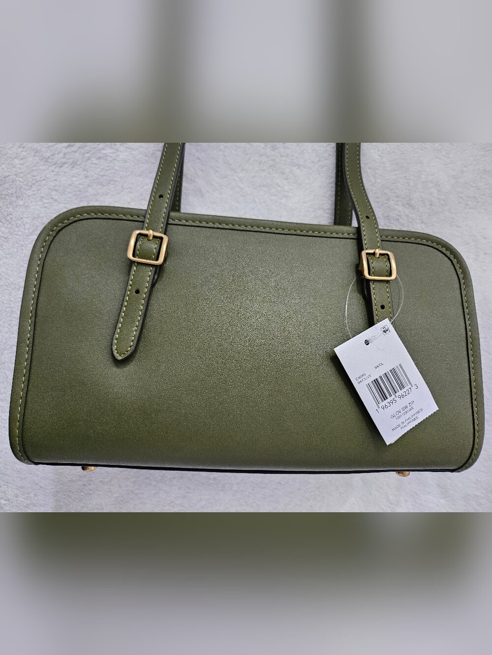 NWT COACH Swing Zip in Olive - Picture 5 of 11